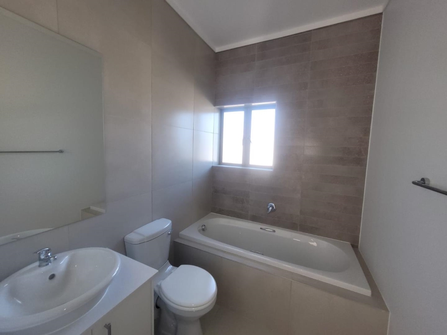 3 Bedroom Property for Sale in Mooikloof Country Estate Western Cape